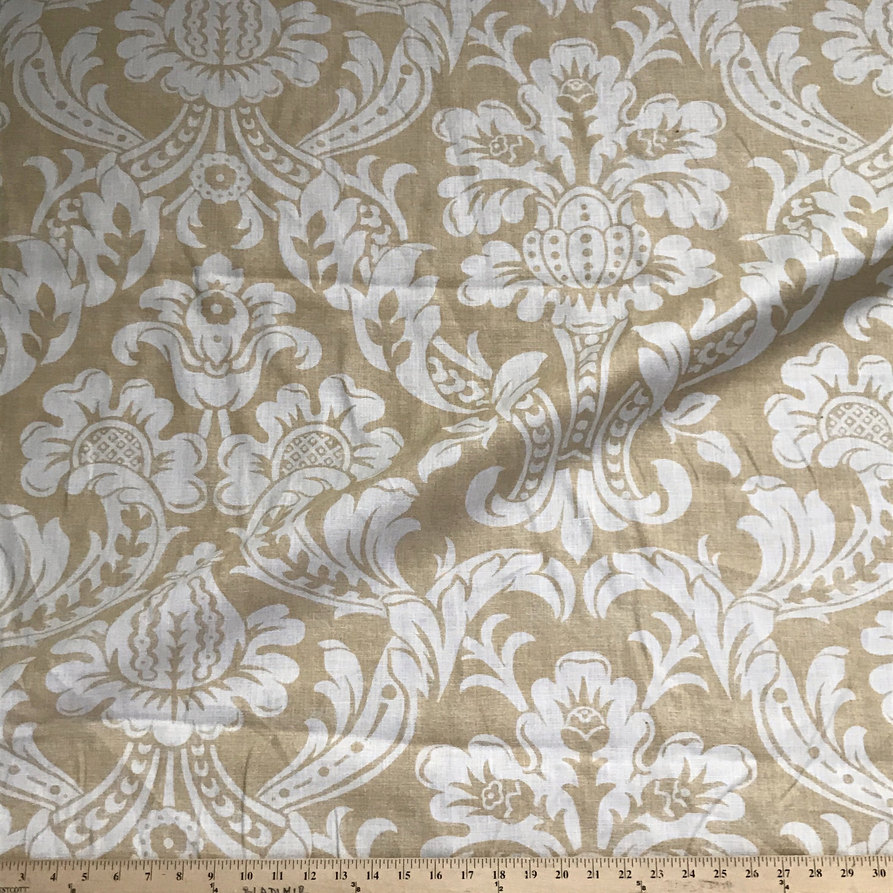 本日値下中　タグ付き　DAMASK EMBROIDERY LINEN DRESS 本日値下中 タグ付き DAMASK EMBROIDERY LINEN DRESS 本日値下中 タグ