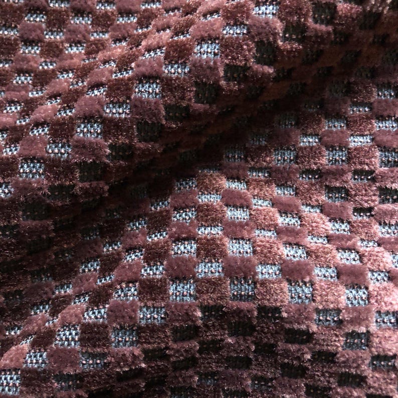 Red Wine Geometric Raised Cut Velvet Upholstery Fabric 54" afbeelding 4