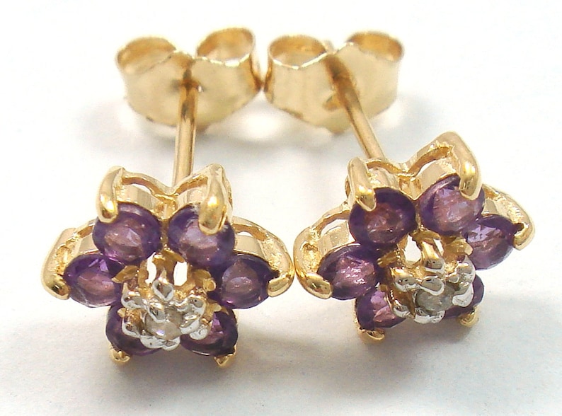 E819 Gorgeous earrings Fine 9CT Gold Amethyst and Diamonds Plum Blossom Stud Earrings