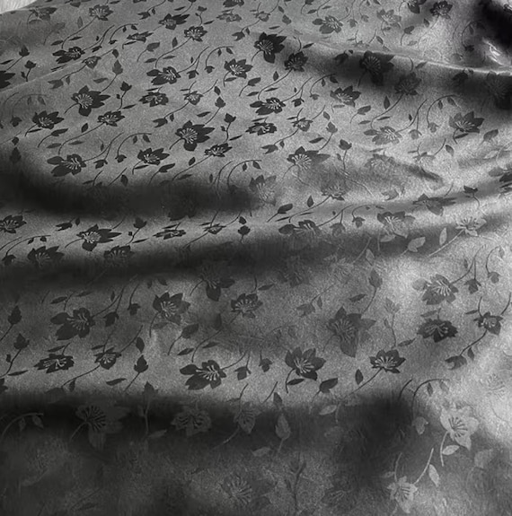 Floral Jacquard Gambiered silk fabric by the yard