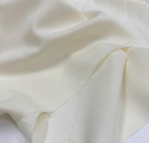 Cream White Worsted Wool fabric by the yard SUITING Fabric