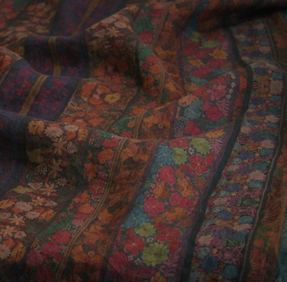 Print floral linen fabric by the yard