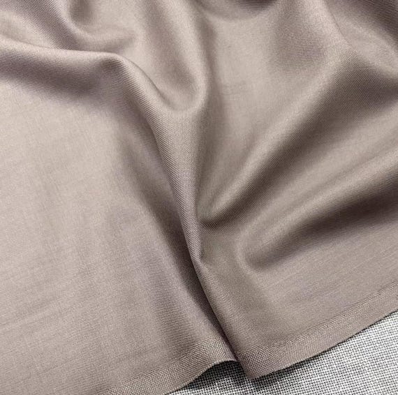 Worsted Wool fabric by the yard for Designer Trousers & Suits