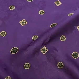 Jacquard Floral Gambiered silk fabric by the yard