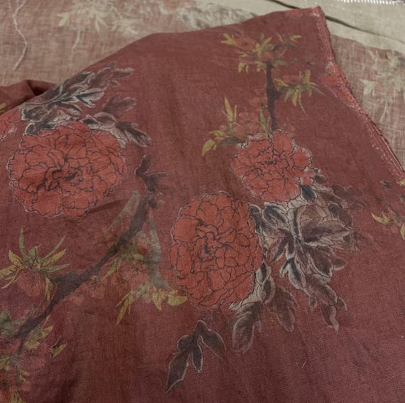 Print floral linen fabric by the yard