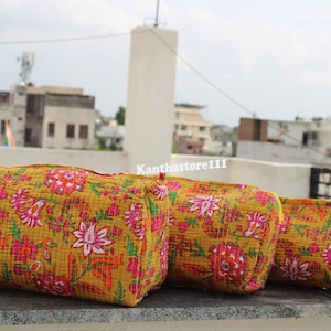 Ensemble 3 pièces en coton Trousse de toilette indienne matelassée Trousse de maquillage à imprimé floral
