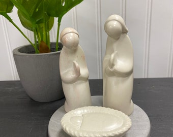 Soapstone Crèche Kenya Nativity Set with Base, Fair Trade Gifts, Hand Carved, Made in Kenya Africa, Religious