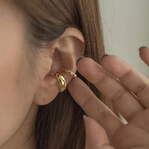 18K Gold Plated Titanium Hoop Ear Cuffs, Minimalist Style, Stacking Ear Cuff, Hypoallergenic Jewelry Petite (4mm Open)