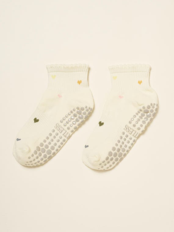 Effortless Club Grip Socks: Cropped Crew Mini Heart Non-Slip Pilates Socks
