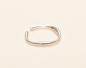 925 Sterling Zilver Eenvoudige Mobius handgemaakte ring, bandring, minimalistische sieraden voor vrouwen