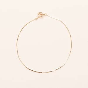 14K Solid Gold Herringbone Bracelet, Thin Herringbone Chain Bracelet, Two Lengths, Solid Gold Jewelry, Minimalist Women Jewelry