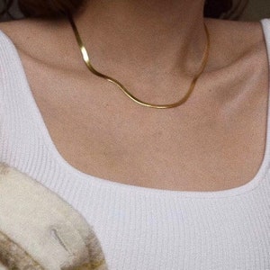 18K Gold Plated Minimalist Instagram Herringbone Flat Snake Chain Choker Necklace Women Jewelry Two Sizes