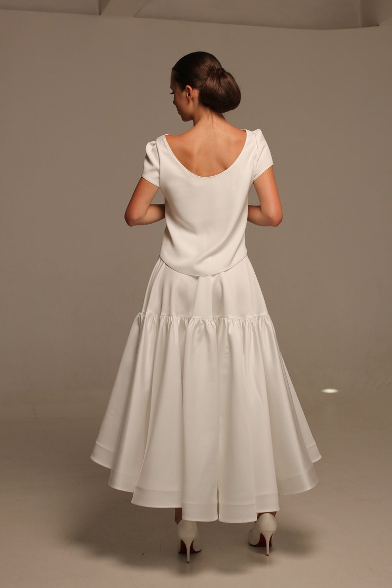 Asymmetrical milky white suit for women Open back viscose blouse with short sleeve and midi satin yoke skirt set 2 piece retro wedding dress 画像 8