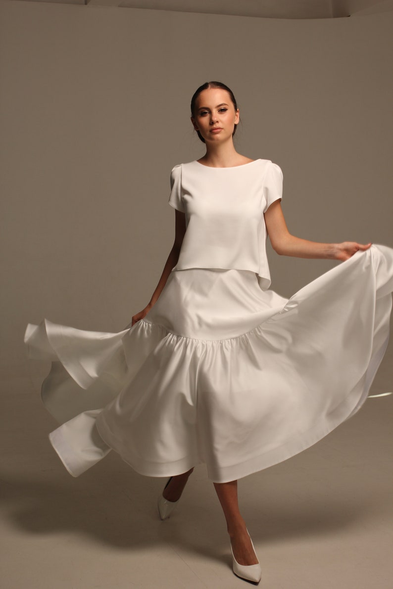 Asymmetrical milky white suit for women Open back viscose blouse with short sleeve and midi satin yoke skirt set 2 piece retro wedding dress 画像 6