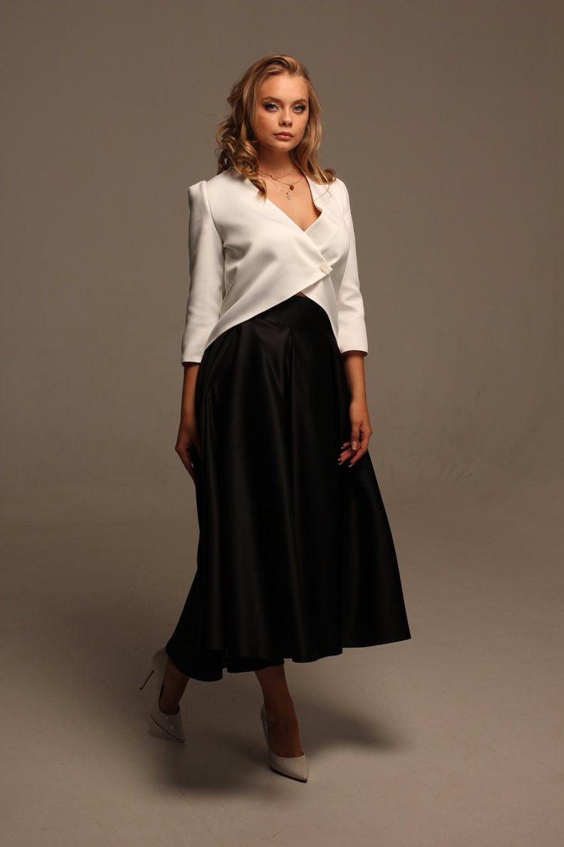 Falda midi de satén negro para mujer, Faldas de cintura alta con bolsillos, Faldas plisadas anchas hechas a mano imagen 8