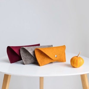 Étui à lunettes personnalisé en feutre pour lunettes de soleil Étui à lunettes en feutre de laine mérinos, pochette pour lunettes de soleil, étui à lunettes, étui à lunettes de soleil, étui à lunettes de soleil