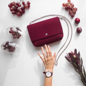 Marsala 100% merino wool felt cross-body purse bag with chain for women handcrafted burgundy image 2