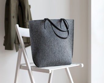 Tote Bag, Felt Bag, Women's Purse, Large Shopper, Merino Wool Felt, Shoulder Bag, Laptop Bag, Graphite Gray, Woolberry Bag.