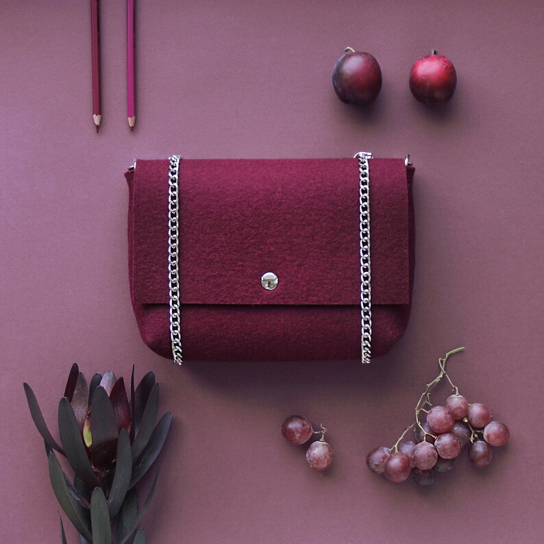 Marsala 100% merino wool felt cross-body purse bag with chain for women handcrafted burgundy image 1