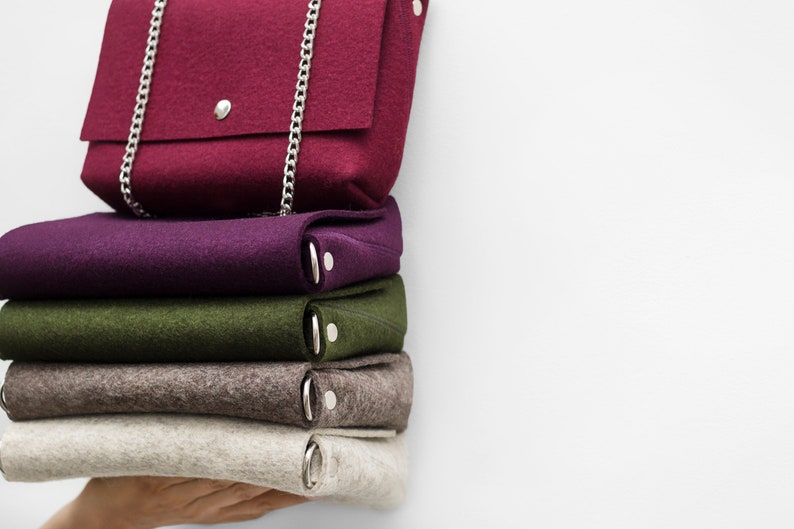 Marsala 100% merino wool felt cross-body purse bag with chain for women handcrafted burgundy image 5