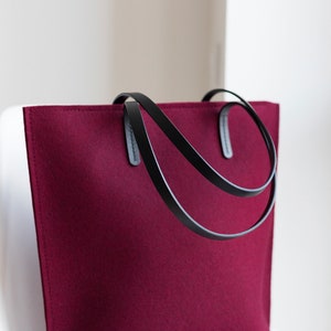 Tote Bag, Felt Bag, Women's Purse, Large Shopper, Merino Wool Felt, Shoulder Bag, Laptop Bag, Woolberry Bag, Marsala Burgundy Red. image 5