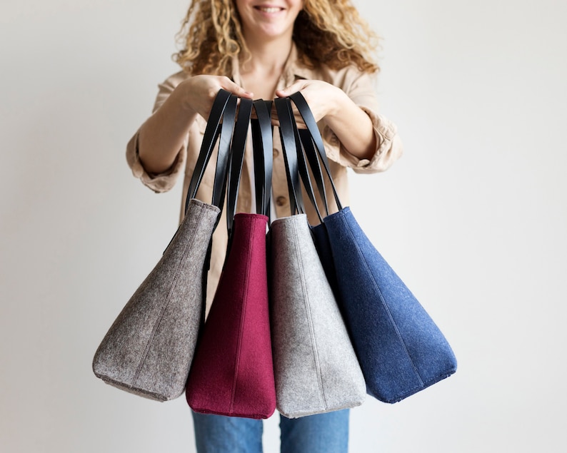 Merino Wool Felt Tote Bag with Leather Handles, Felt Handbag, Felt bag, Shoulder bag, Gift for Her, Leather Tote, Leather handbag image 3