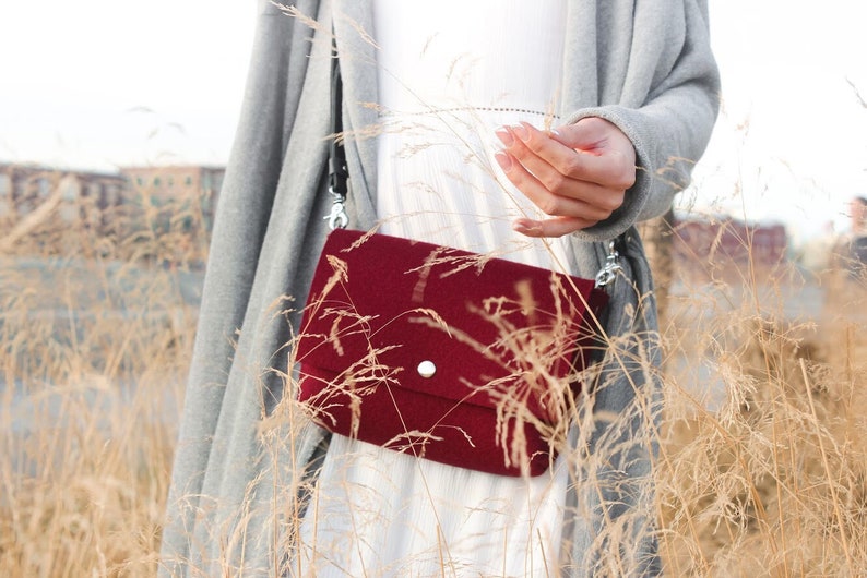 Marsala 100% merino wool felt cross-body purse bag with chain for women handcrafted burgundy image 9