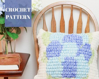 Crochet Hydrangea Pillow Pattern, Crochet Hydrangea, Crochet Pillow Pattern, Intarsia Crochet, Crochet Pillow, Crochet Home, Crochet Flower