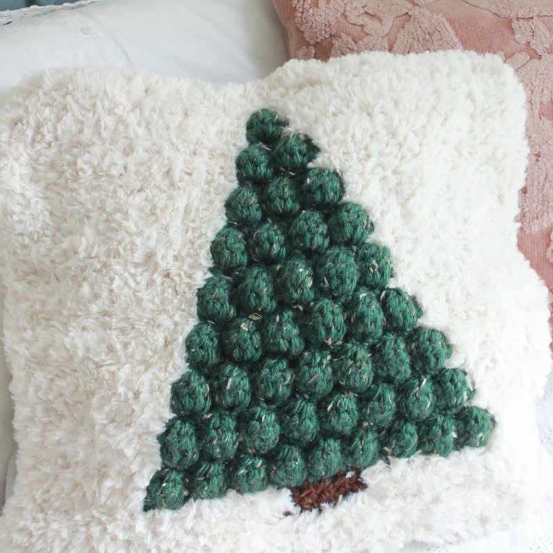 Crochet Pillow Cover, Crochet Christmas, Pine Tree Decor, Crochet Pillow Pattern, Easy Crochet Pattern, Crochet Pillow Pattern image 5