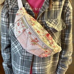 Quiltad lapptäcke blommig bältesväska axelremsväska
