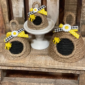 Colmena de cuerda, decoración de abejas, colmena para una corona, decoración de abejas para su hogar, decoración de abejas en bandeja escalonada, decoración de granja imagen 6