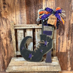 Halloween Witch Boot Wood Sign, Halloween Decor, Halloween Tiered Tray Decor, Witch Decor, Primitive Witch Boot, Primitive Decor