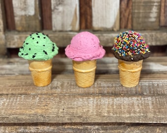 Fake Mini Ice Cream Cones, Realistic Ice Cream, Ice Cream Cone Decor, Tiered Tray Decor, Summer Photo Props