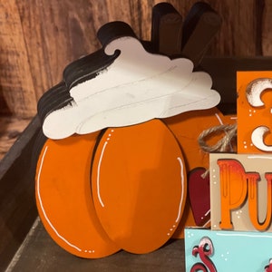 Pumpkin Spice Shelf Sitter, Wood Pumpkin Pie, Fall Decor, Fall Tiered Tray Decor