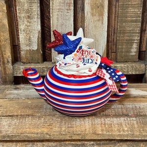 Patriotic Tea Pot, 4th of July Tea Pot, Patriotic Decor, Patriotic Home Decor 4th of July Decor, Patriotic Tiered Tray Decor