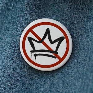 No Kings Button, Pin, Magnet, Floral, Flowers, Gift for her, Humanitarian, Resistance, Activist, Political, crown