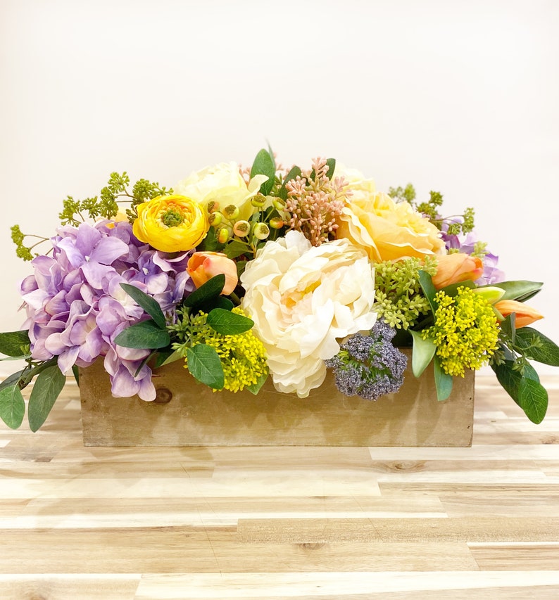 Spring Centerpiece for Dining Room, Easter Decor, Floral Spring Arrangement, Flowers for Her, Mother's Day Gift, Pastel Flower Centerpiece image 5