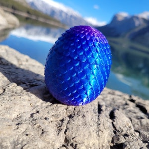 DnD Dice Box - Twilight Dragon Egg Dice Box. Store Your Dungeons and Dragons Dice in Style!