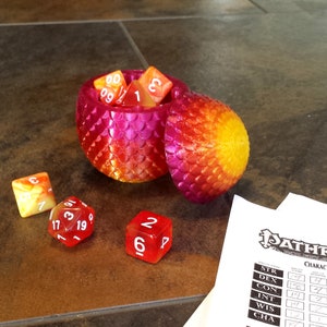DnD Dice Box - Amber Dragon Egg Dice Box. Store Your Dungeons and Dragons Dice in Style!
