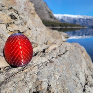 DnD Dice Box - Ember Dragon Egg Dice Box. Store Your Dungeons and Dragons Dice in Style!