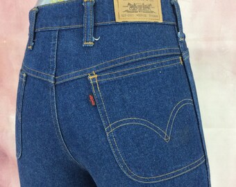 levis 627