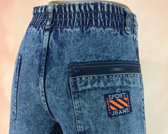 Levis sport jeans top