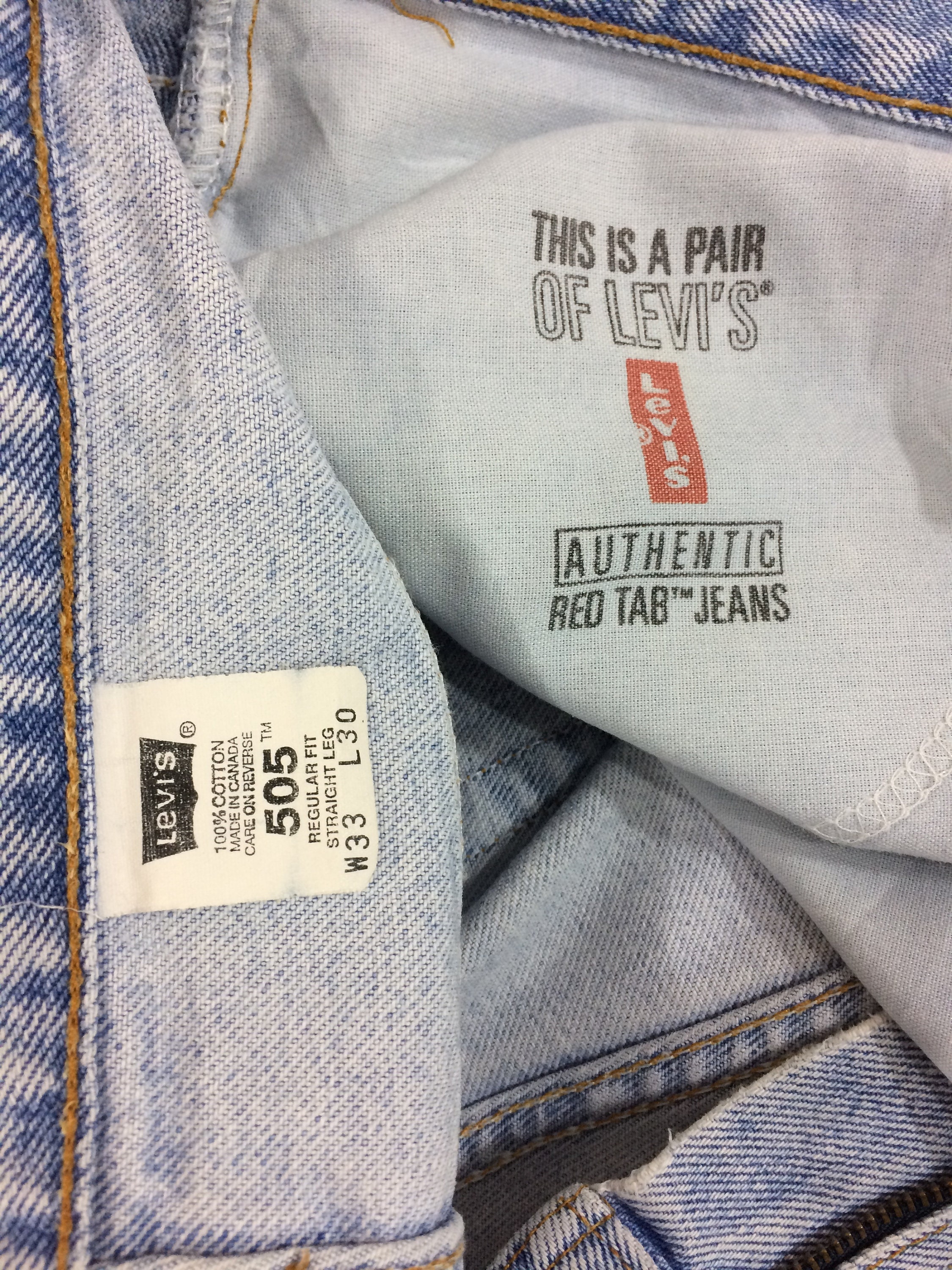 Sz 32 Vintage Levi's 505 Light Wash Jeans W32 L29 High Waisted 90s Distressed Jeans Boyfriends Jeans Mom Jeans Made in Canada
