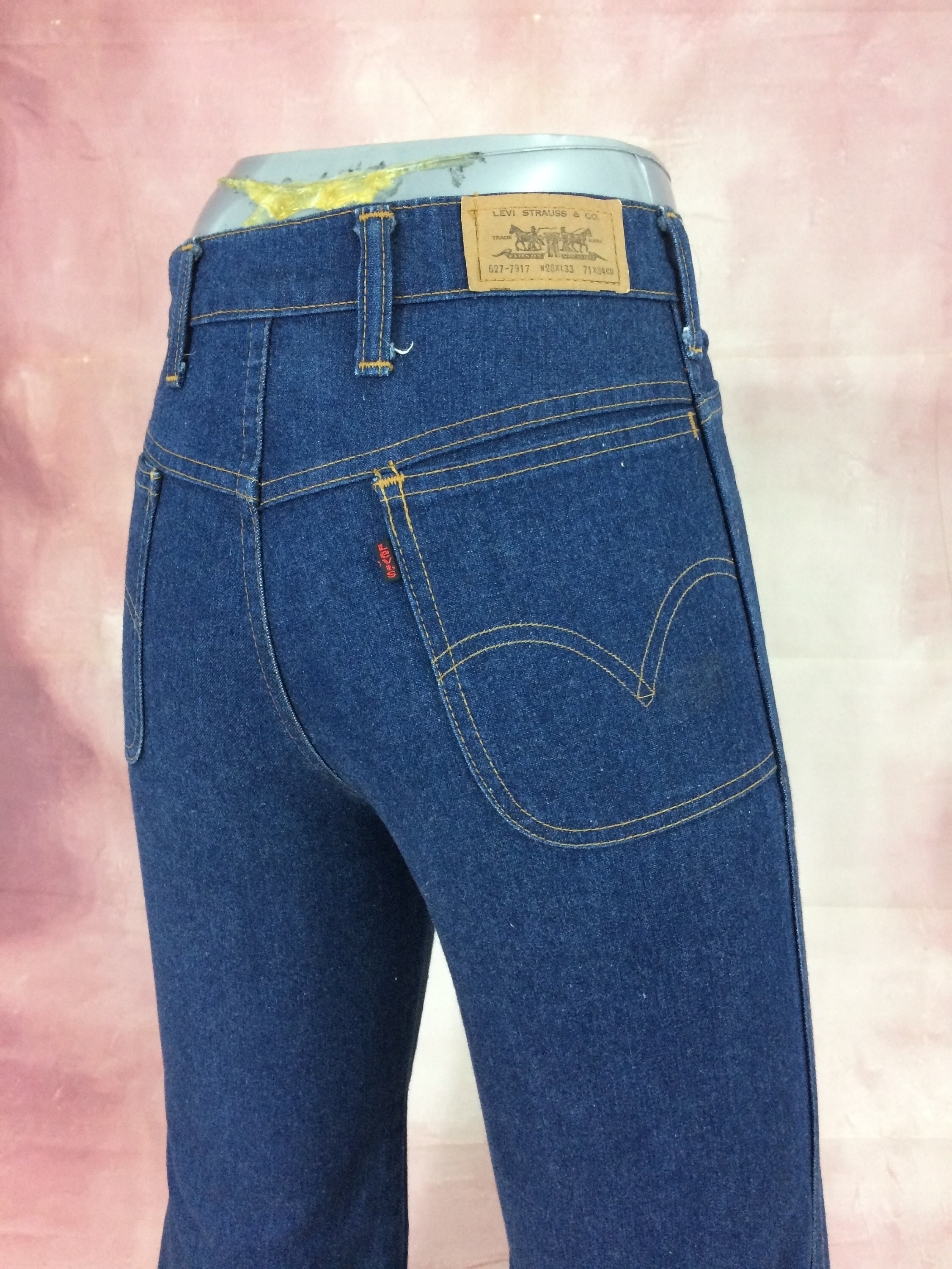 Size 26 Vintage Levis 627 Jeans - W26 L33 - Long Inseam Size 26 Vintage Levis 627 Jeans - W26 L33 - Long Inseam