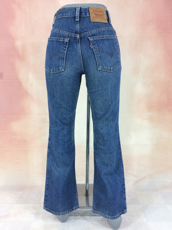 Size 27 Vintage Y2ks Levi's 517 Bootcut Jeans - Mid Waisted Size 27 Vintage Y2ks Levi's 517 Bootcut Jeans - Mid Waisted