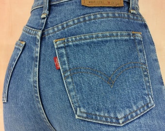 550 levis womens