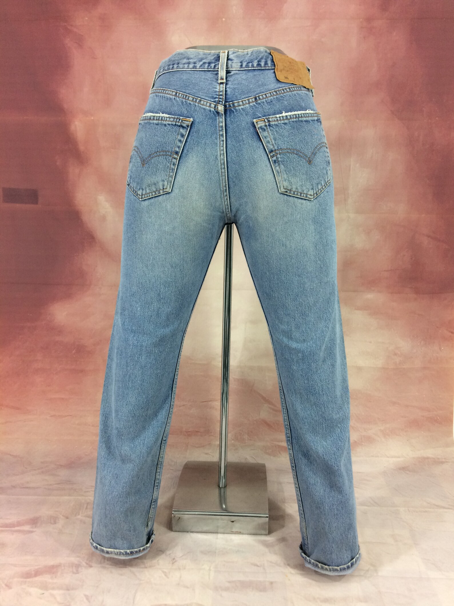 levis 501 leave a trace