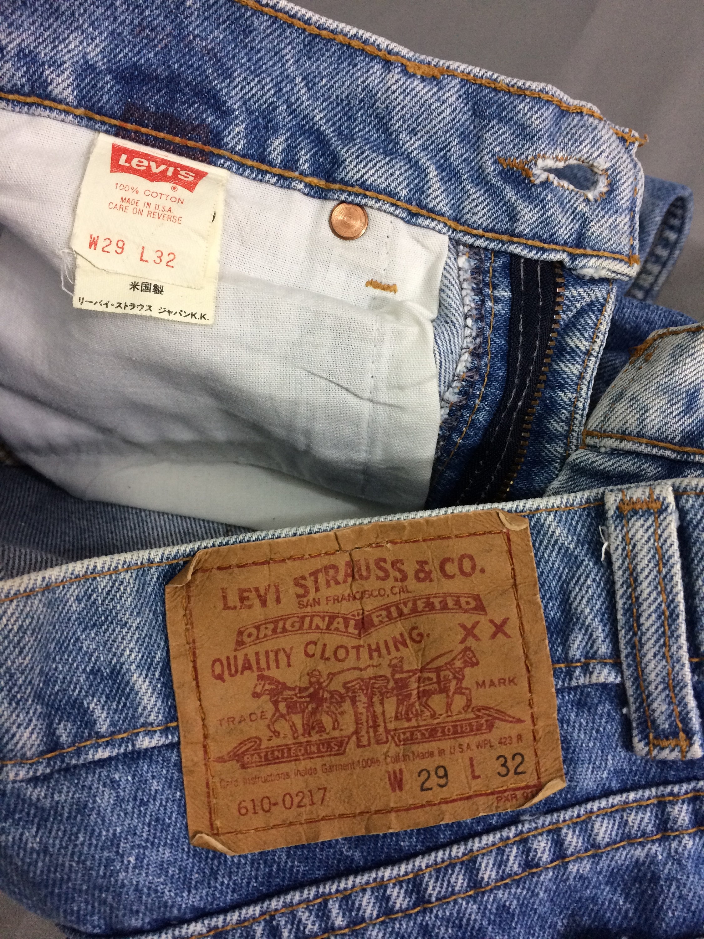 Size 28 Vintage Levi's 610 Jeans - W28 L31 - Light Blue Wash Size 28 Vintage Levi's 610 Jeans - W28 L31 - Light Blue Wash