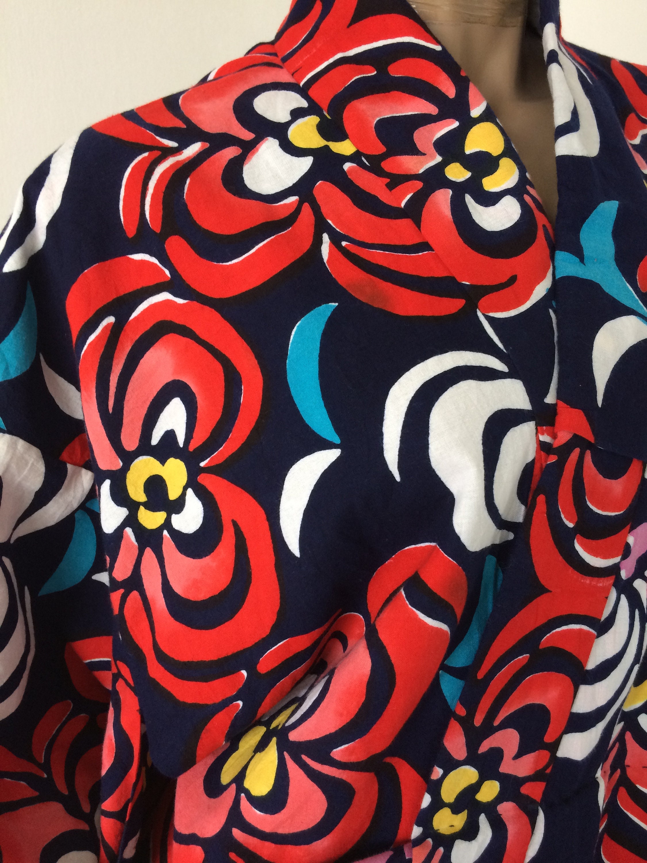 vintage 古着 花柄 ジャガード 羽織り kimono 着物カーディガン 楽天市場】【倭物やカヤ公式店】 【UVカット加工】冬牡丹着物