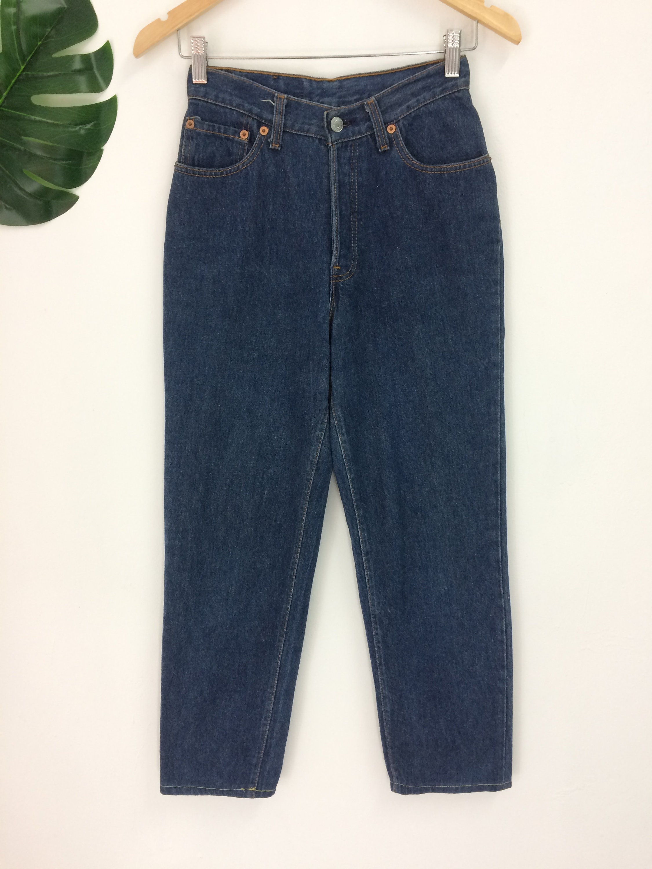 W24 Late 80s Levi's 501 Tiny Waist Made USA - Etsy Canada